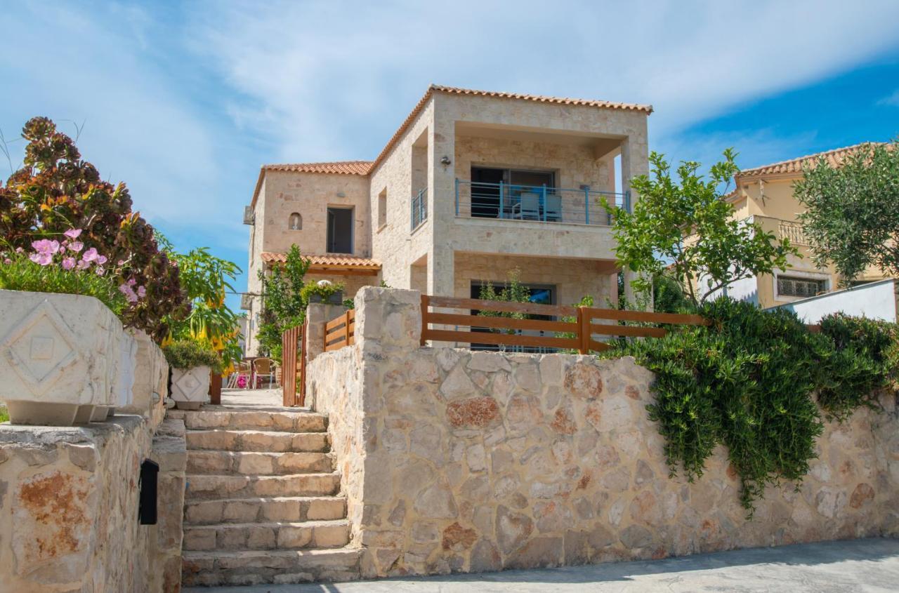 Liri'S Apartments Kalamaki  Ngoại thất bức ảnh